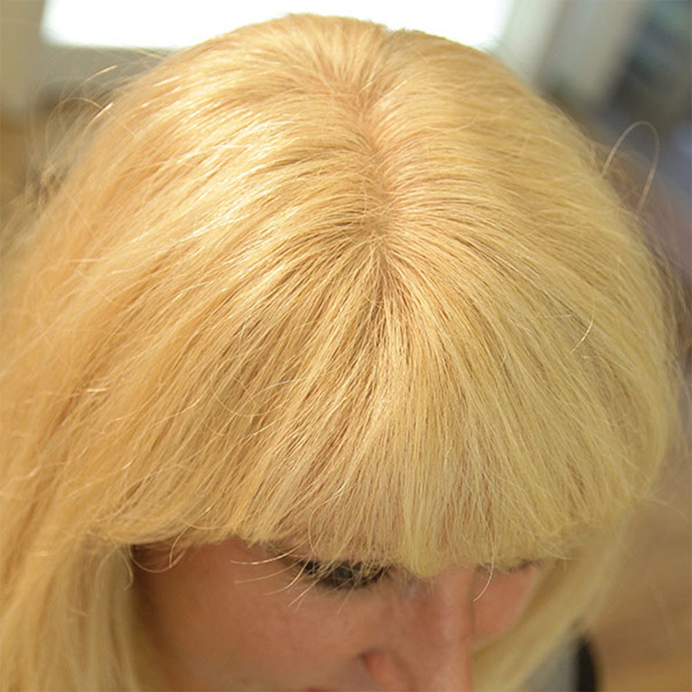 12121401-Farbe-hellblond blond