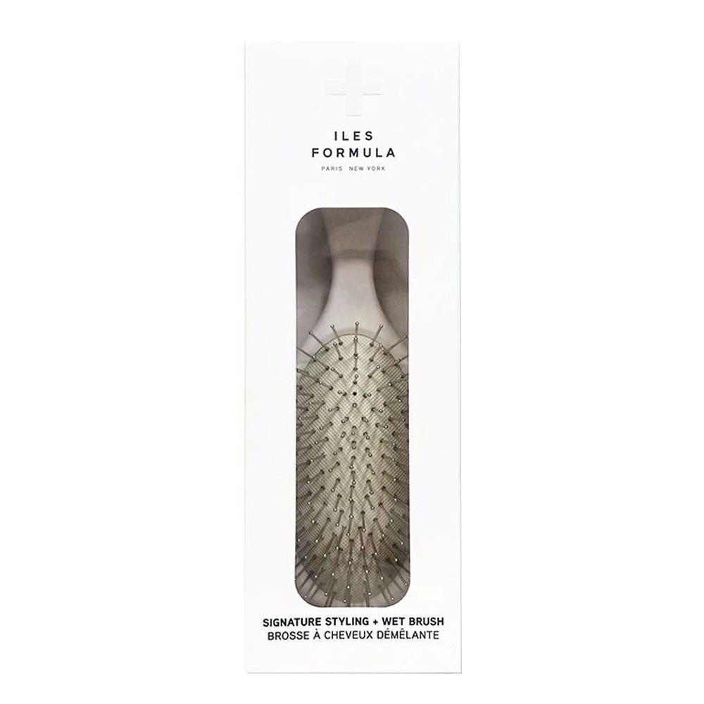 Iles Formula Signature Styling + Wet Brush