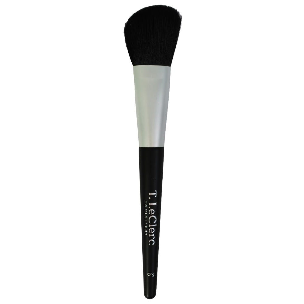 T.LeClerc Angled Brush 03
