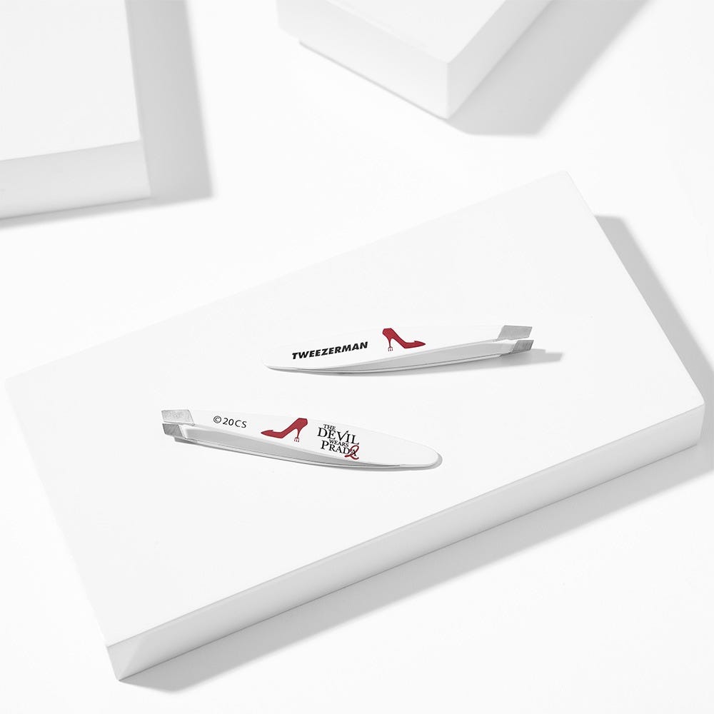 Tweezerman Devil Wears Prada Mini Slant Tweezer Schräge Mini Pinzette 1 Stück